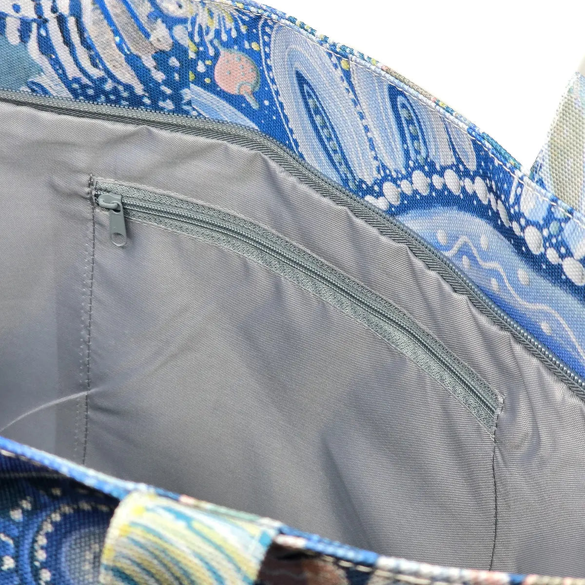 Lilly Plly Beach Bag - Allanson Souvenirs